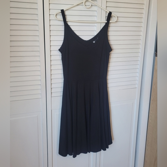 CAROLE LITTLE Classic Black Dress, Size M - Picture 2 of 6